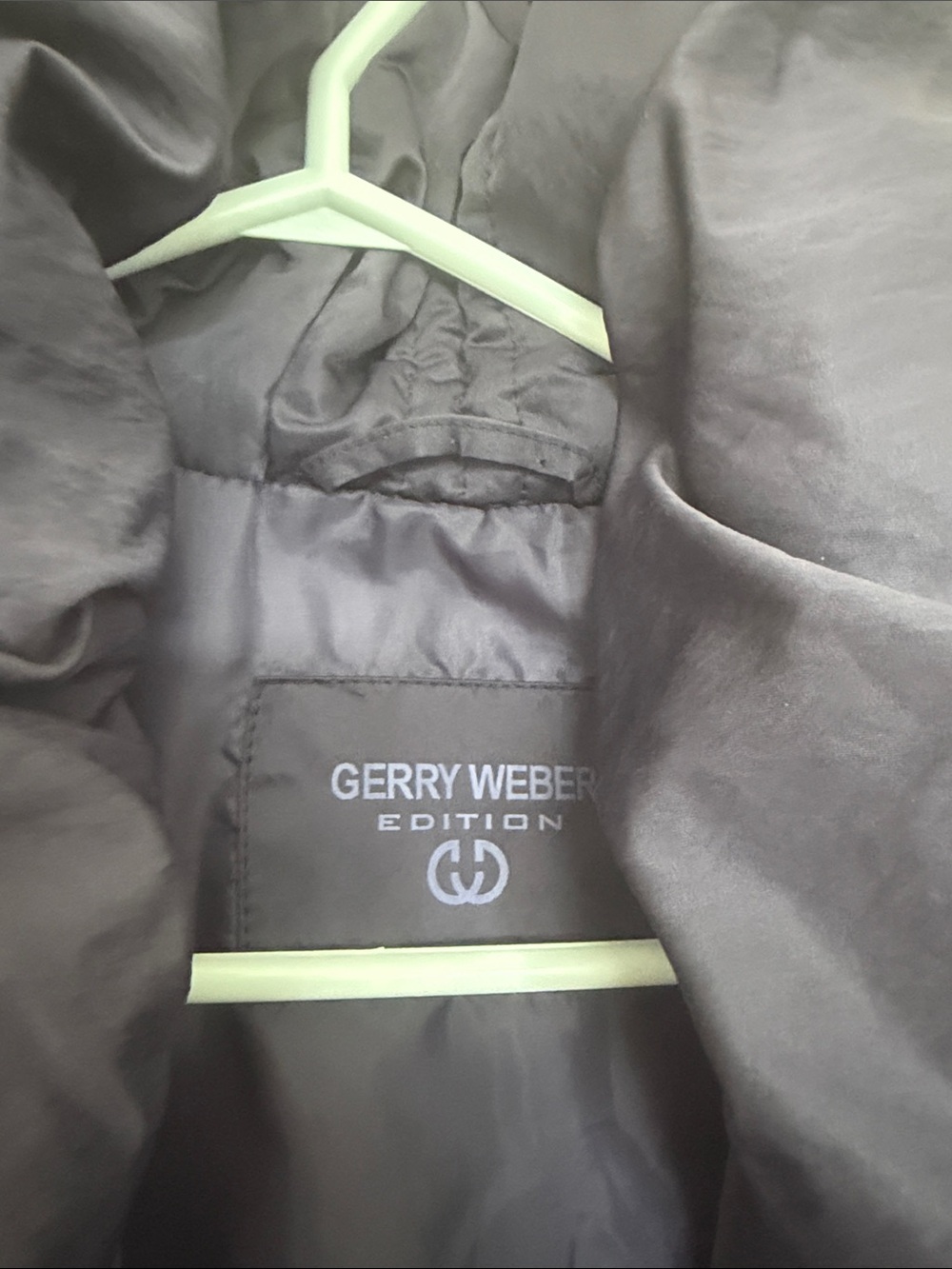 Gerry Weber Quilted tailored Puffer Jacket in Dusty Lavender - Picture 2 of 6